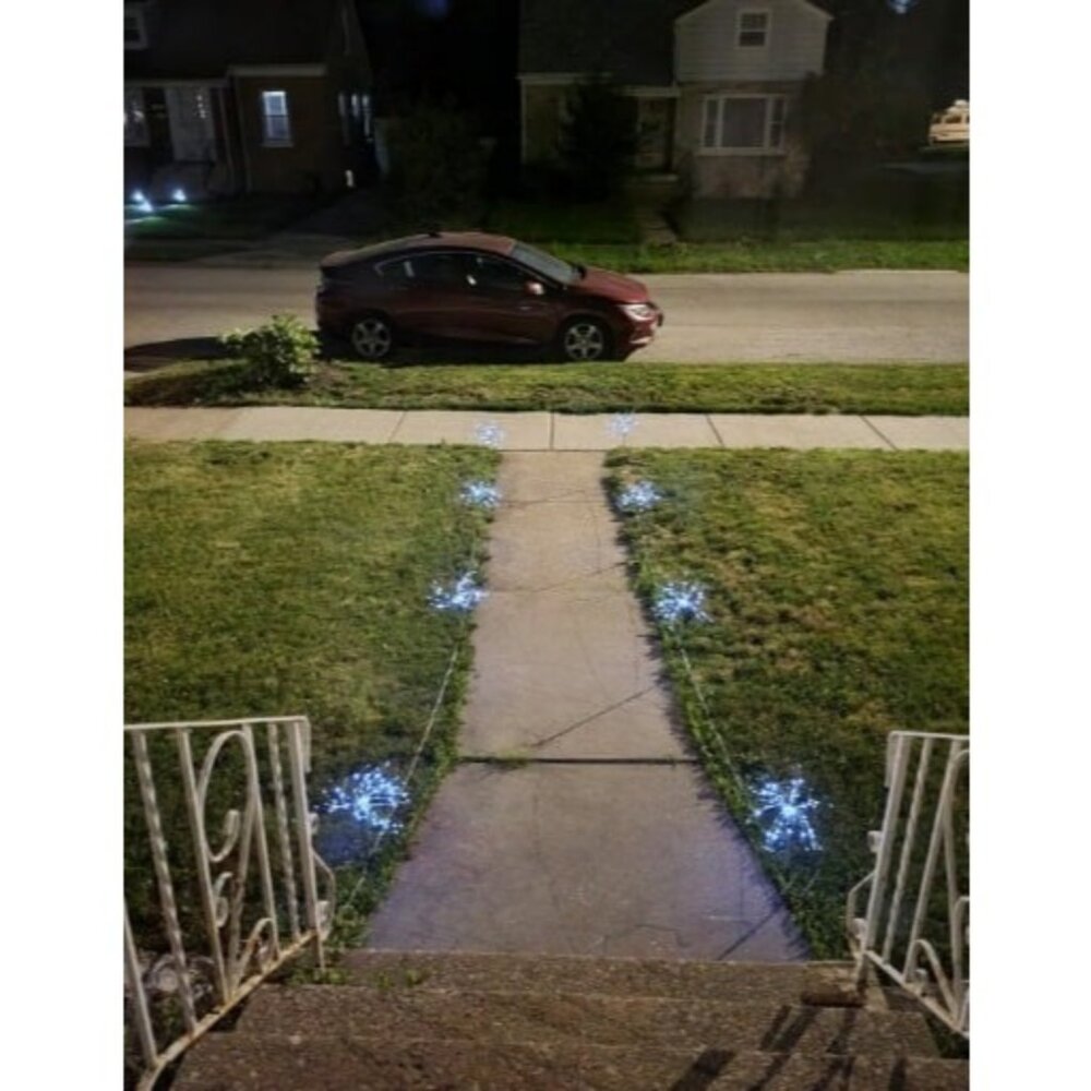 8 Pack Outdoor Solar Garden Lights, Firework Lights Solar Powered 8 Modes, Solar